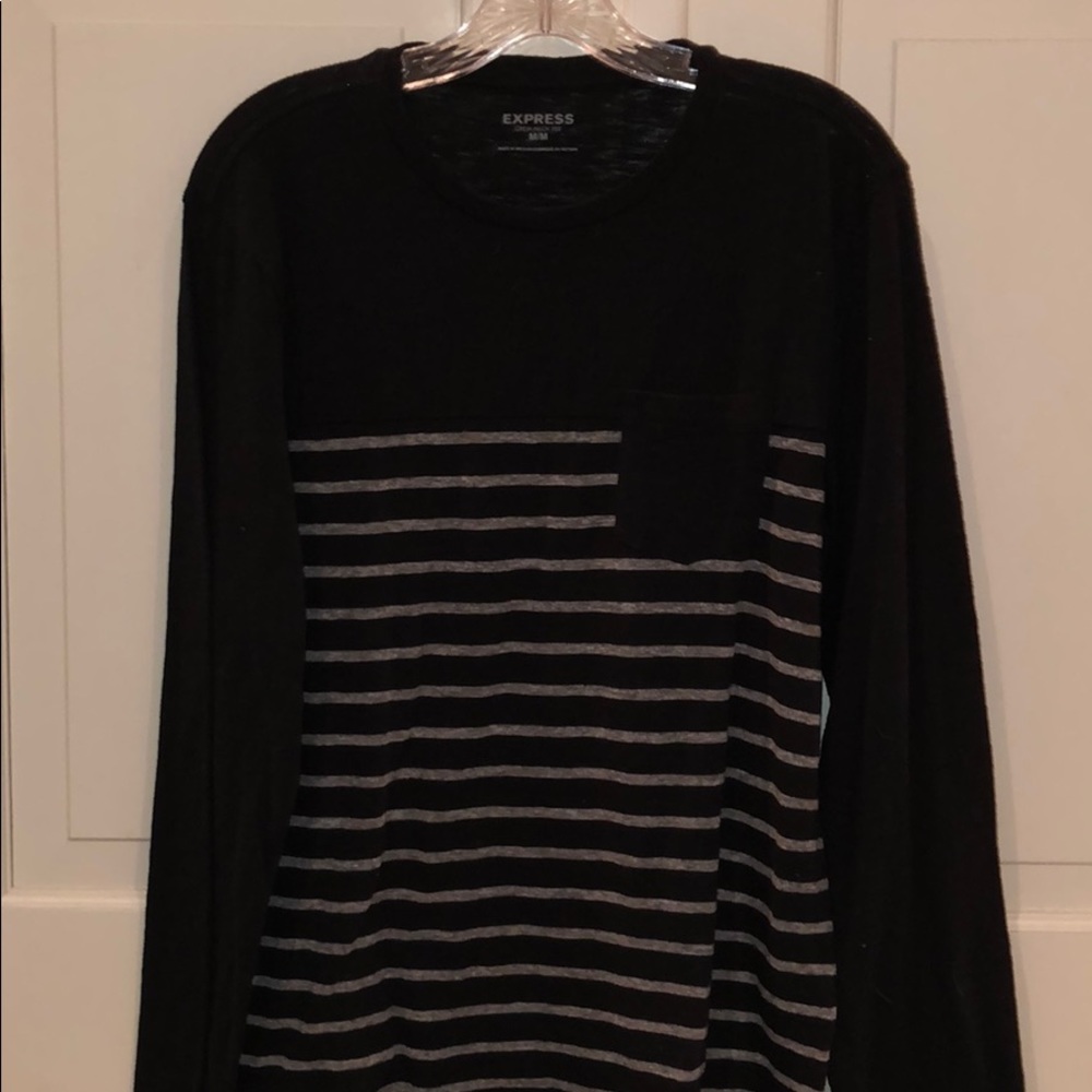 Express black crew neck tee
